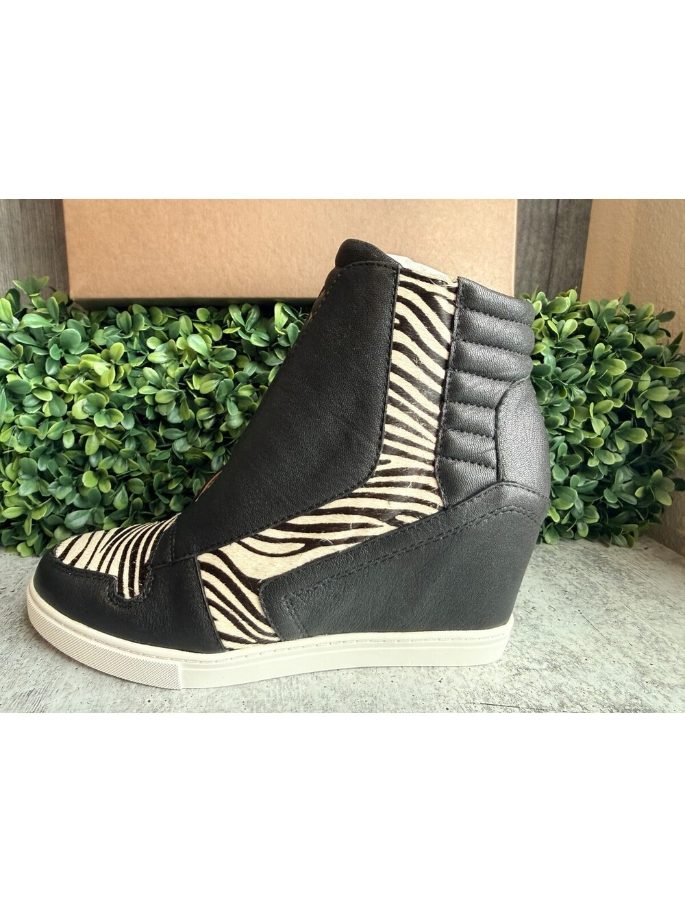 Linea Paolo Filipa II Zebra Calf Hair Leather Wedge Sneakers Womens 7 M
